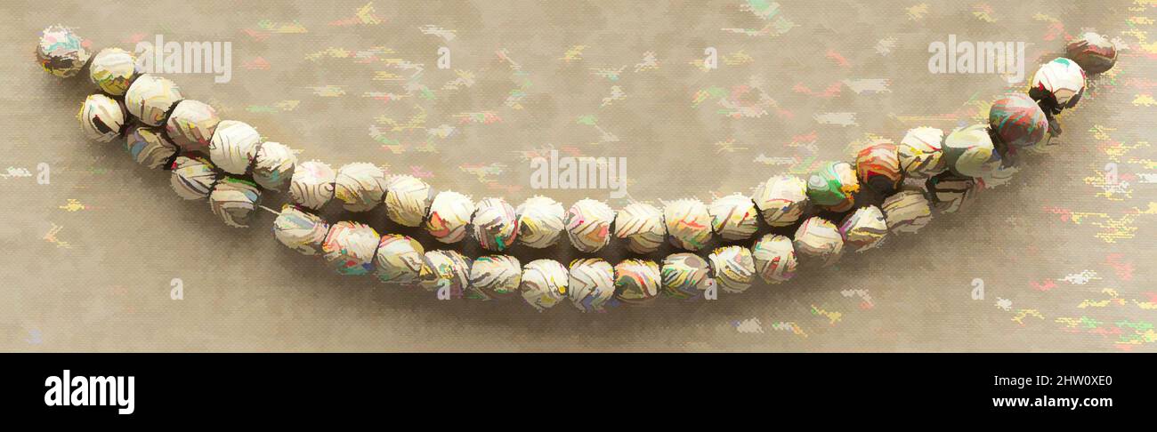 Arte ispirata da String of 7 Beads, periodo romano, 1st a 2nd secolo d.C., dall'Egitto, vetro, opere classiche modernizzate da Artotop con un tuffo di modernità. Forme, colore e valore, impatto visivo accattivante sulle emozioni artistiche attraverso la libertà delle opere d'arte in modo contemporaneo. Un messaggio senza tempo che persegue una nuova direzione selvaggiamente creativa. Artisti che si rivolgono al supporto digitale e creano l'NFT Artotop Foto Stock