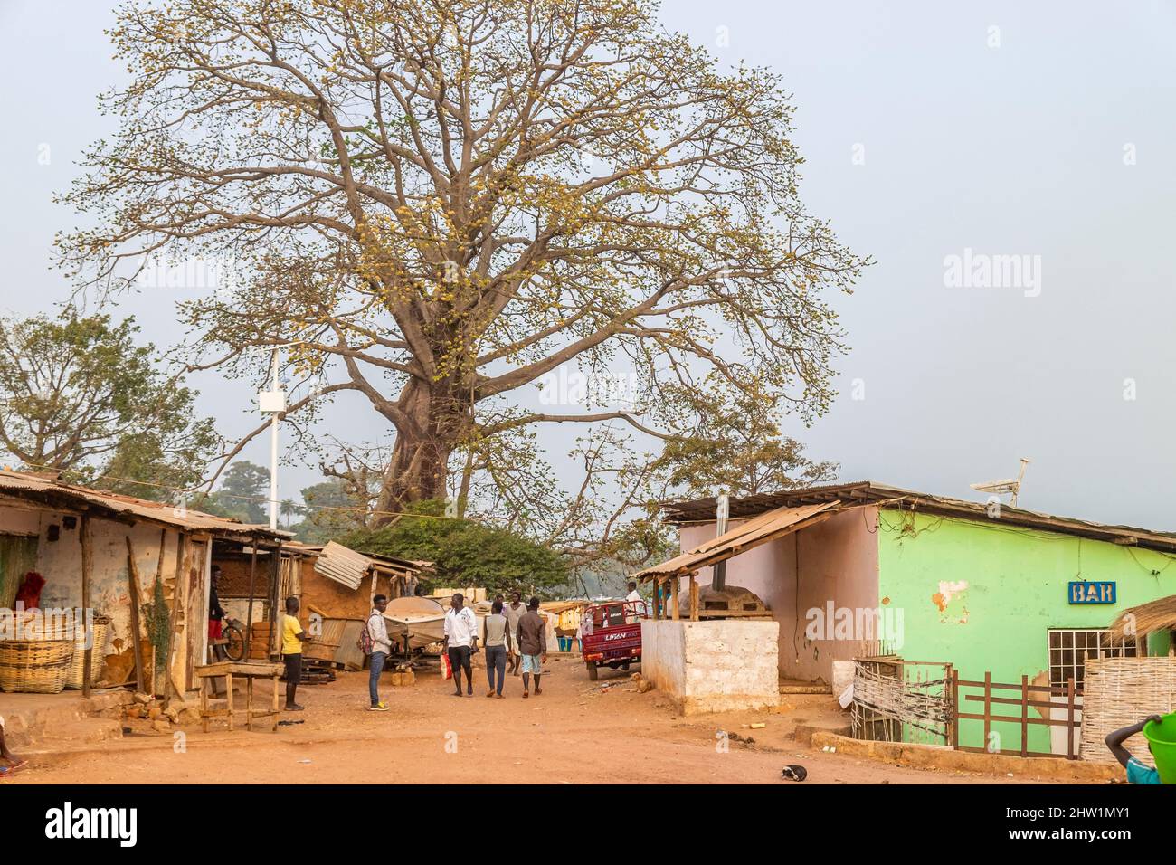 Guinee Bissau, arcipelago di Bijagos elencato come riserva Biosfera dall'UNESCO, isola di Bubaque, porto di Bubaque, parco nazionale di Orango Foto Stock