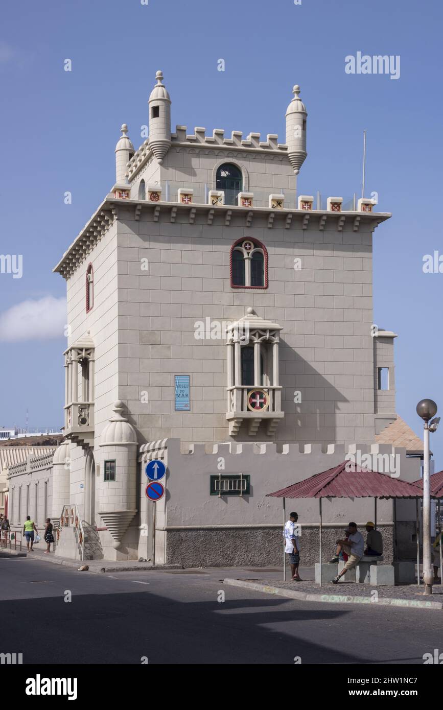 Imitazione della Torre de Belem nella città di Mindelo, capitale dell'isola di San Vicente a Capo Verde Foto Stock