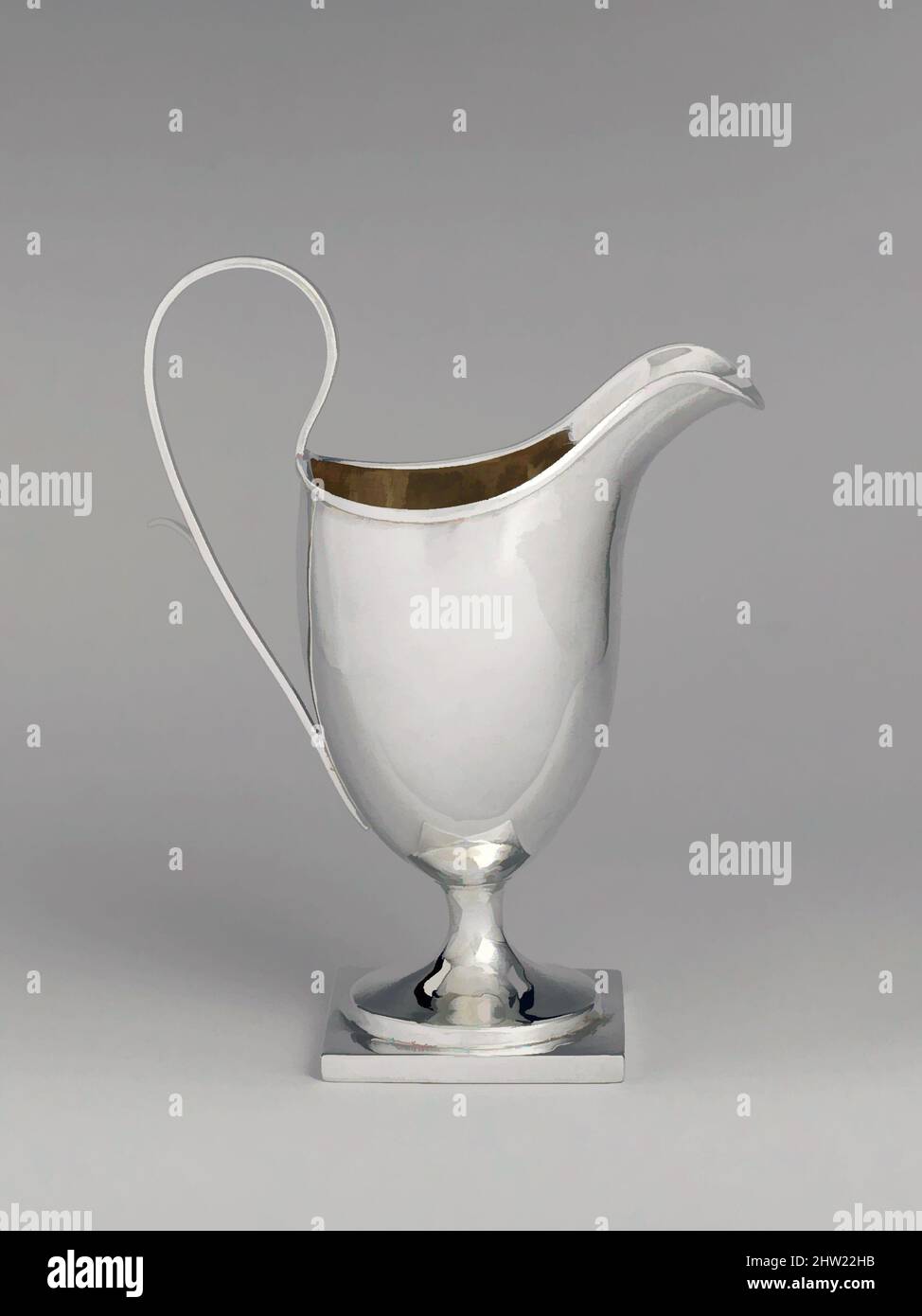 Art Inspired by Creamer, 1770–1810, possibilmente made in Alexandria, Virginia, Stati Uniti, Americano, Argento, Totale: 6 x 4 7/8 poll. (15,2 x 12,4 cm); 4 once 19 dwt. (153,8 g), Argento, forse di James Adam (1755–1798) o, eventualmente, di John Adam (1775–1848), opere classiche modernizzate da Artotop con un tuffo di modernità. Forme, colore e valore, impatto visivo accattivante sulle emozioni artistiche attraverso la libertà delle opere d'arte in modo contemporaneo. Un messaggio senza tempo che persegue una nuova direzione selvaggiamente creativa. Artisti che si rivolgono al supporto digitale e creano l'NFT Artotop Foto Stock