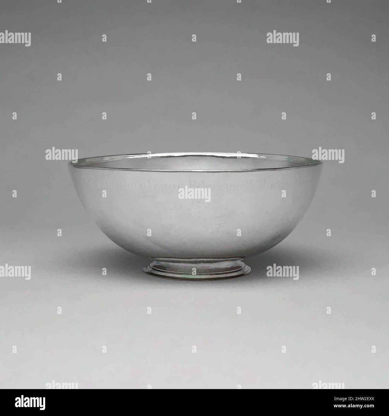 Arte ispirata a Punch Bowl, ca. 1751, probabilmente made in New York, New York, Stati Uniti, Americano, Argento, Totale: 4 3/8 x 9 15/16 poll. (11,1 x 25,2 cm); 30 once 3 dwt. (937,6 g), Argento, opere classiche modernizzate da Artotop con un tuffo di modernità. Forme, colore e valore, impatto visivo accattivante sulle emozioni artistiche attraverso la libertà delle opere d'arte in modo contemporaneo. Un messaggio senza tempo che persegue una nuova direzione selvaggiamente creativa. Artisti che si rivolgono al supporto digitale e creano l'NFT Artotop Foto Stock