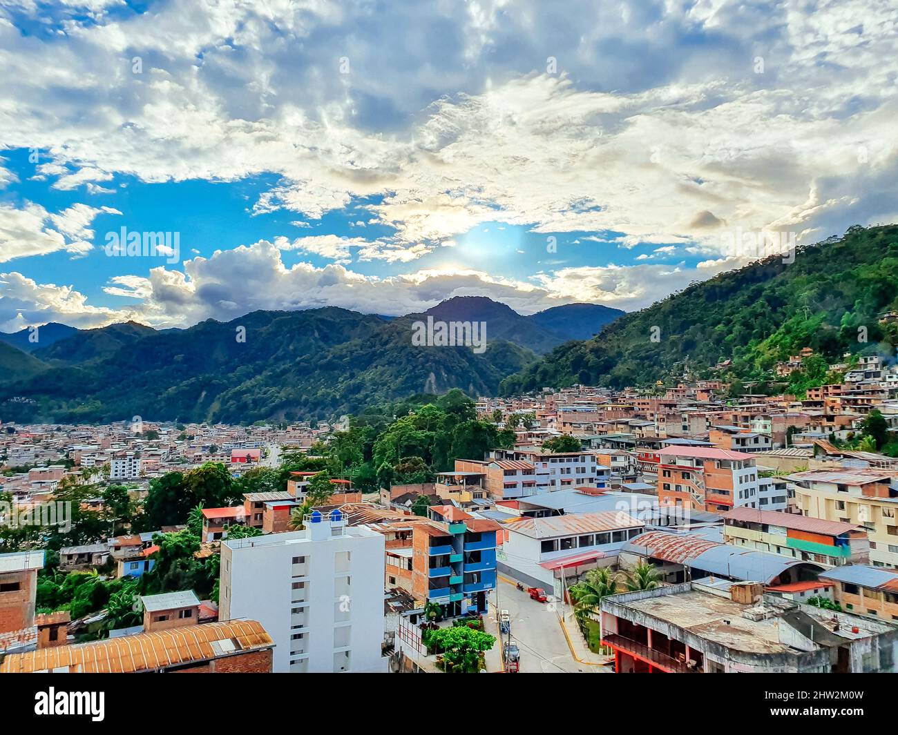 Vista della città di Chanchamayo situato nel dipartimento di Junin in Perù Foto Stock