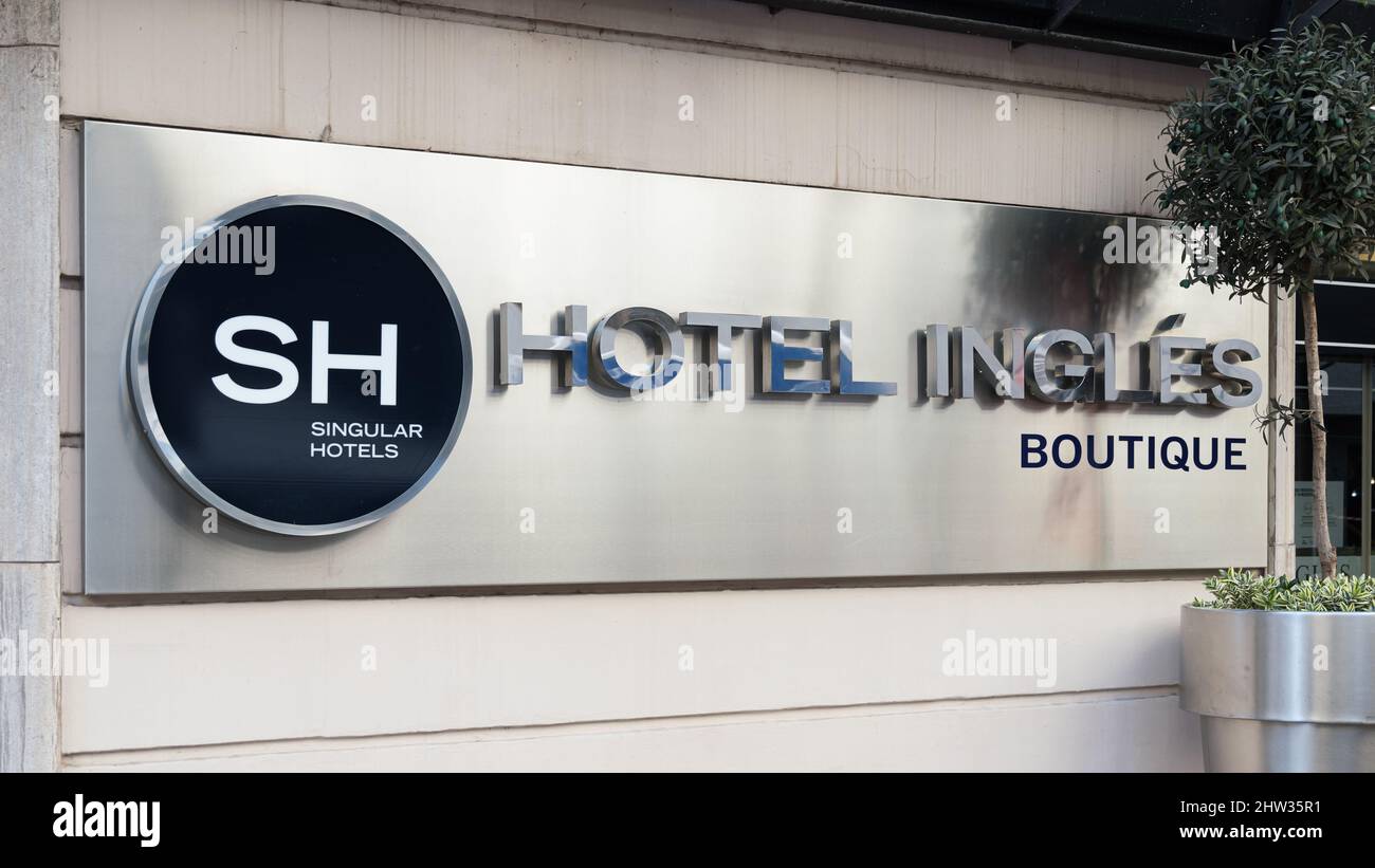 VALENCIA, SPAGNA - 02 MARZO 2022: SH Singular Hotels è una catena alberghiera spagnola. Hotel Ingles Foto Stock