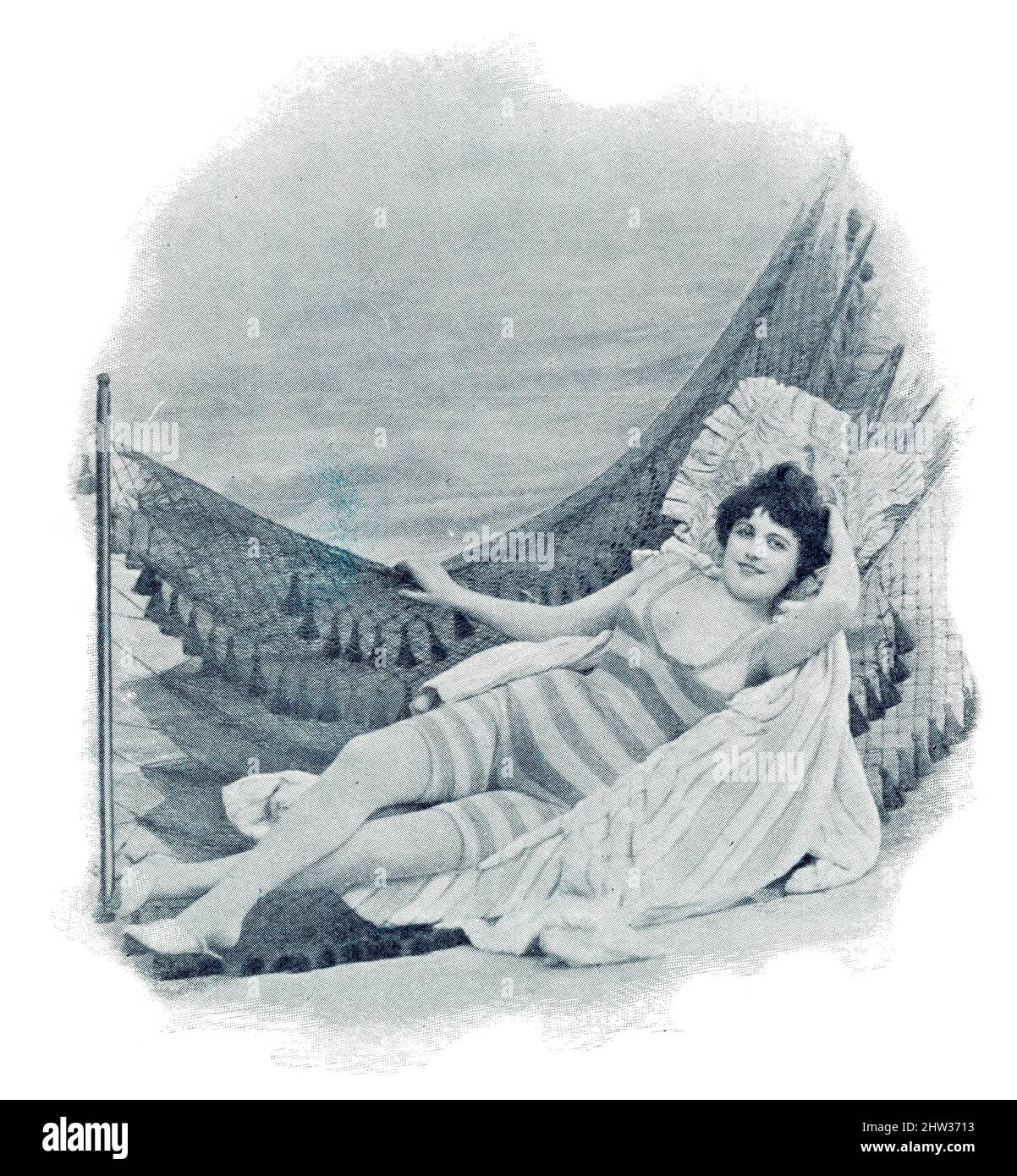 Naiadi parigine. Ritratto di una donna sulla spiaggia in costume da bagno. Immagine della rivista teatrale francese-tedesca 'Das Album', 1898. Foto Stock