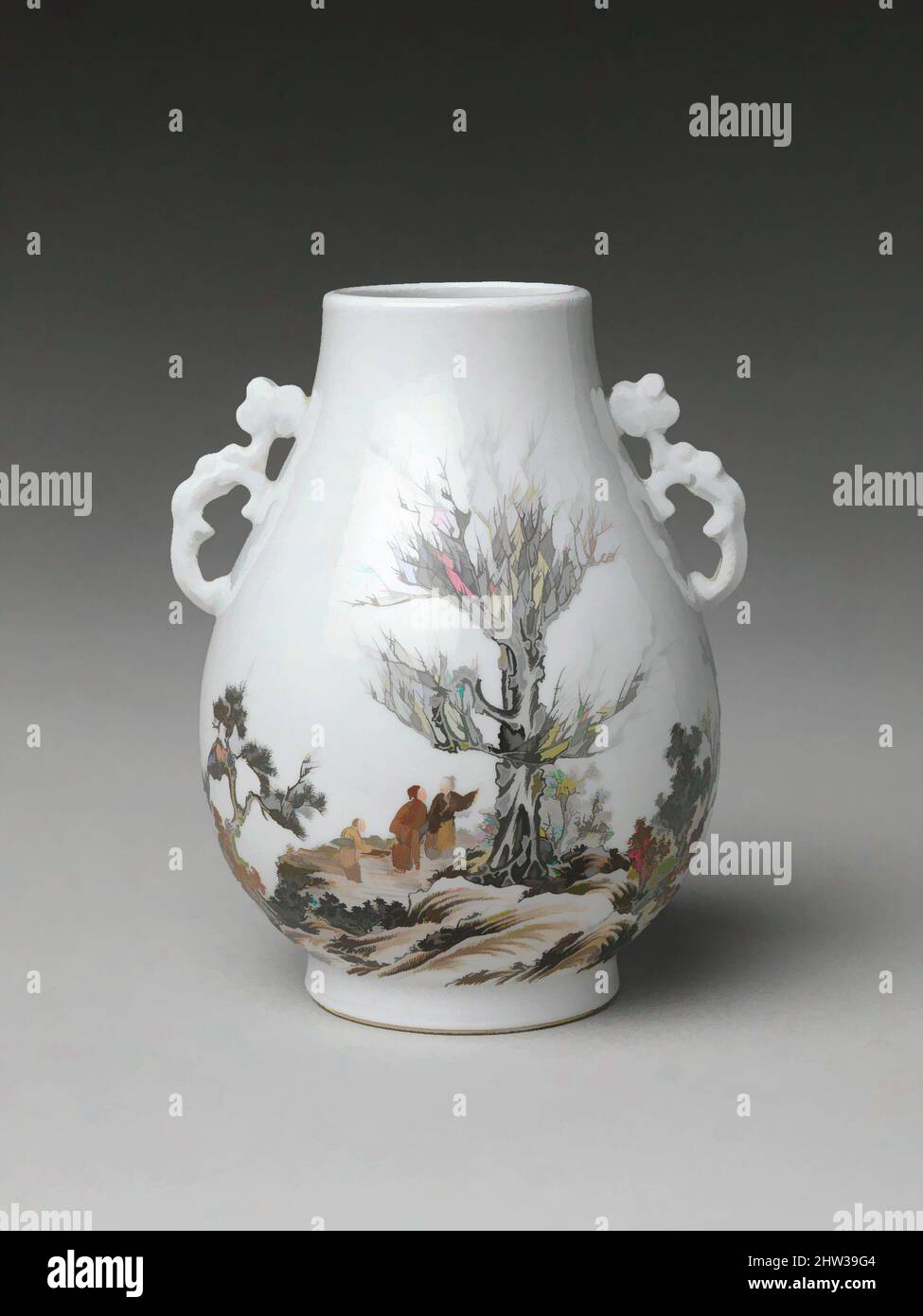 Arte ispirata da Vase con Scholar in un paesaggio (uno di una coppia), periodo della Repubblica (1912-49), ca. 1915–35, Cina, porcellana dipinta con seppia e smalti colorati su uno smalto trasparente (Jingdezhen ware), H. 6 3/8 poll. (16,2 cm); Diam. 4 5/8 poll. (11,7 cm), Ceramics, Early in the, opere classiche modernizzate da Artotop con un tuffo di modernità. Forme, colore e valore, impatto visivo accattivante sulle emozioni artistiche attraverso la libertà delle opere d'arte in modo contemporaneo. Un messaggio senza tempo che persegue una nuova direzione selvaggiamente creativa. Artisti che si rivolgono al supporto digitale e creano l'NFT Artotop Foto Stock