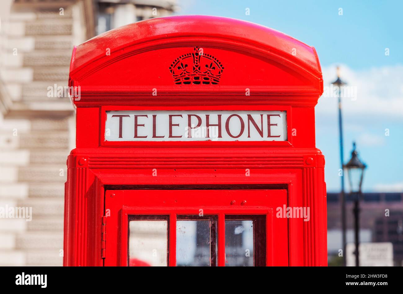 Telefono rosso, Londra, Inghilterra, Regno Unito Foto Stock