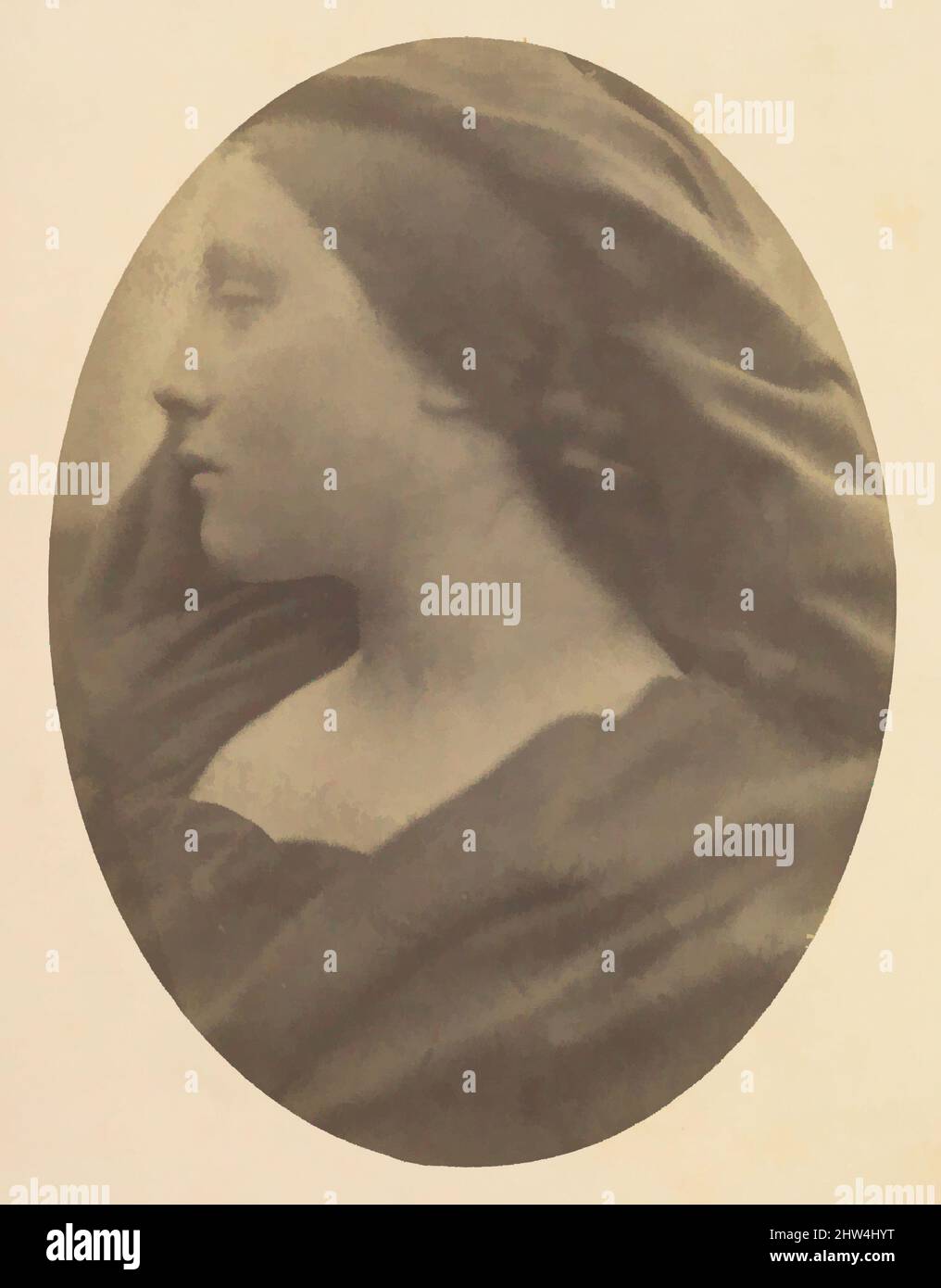 Arte ispirata a Mary Hillier, ca. 1864–66, stampa in argento albume da vetro negativo, 19,8 x 14,8 cm (7 13/16 x 5 13/16 poll. ), fotografie, Julia Margaret Cameron (British (nata in India), Calcutta 1815–1879 Kalutara, Ceylon, opere classiche modernizzate da Artotop con un tuffo di modernità. Forme, colore e valore, impatto visivo accattivante sulle emozioni artistiche attraverso la libertà delle opere d'arte in modo contemporaneo. Un messaggio senza tempo che persegue una nuova direzione selvaggiamente creativa. Artisti che si rivolgono al supporto digitale e creano l'NFT Artotop Foto Stock