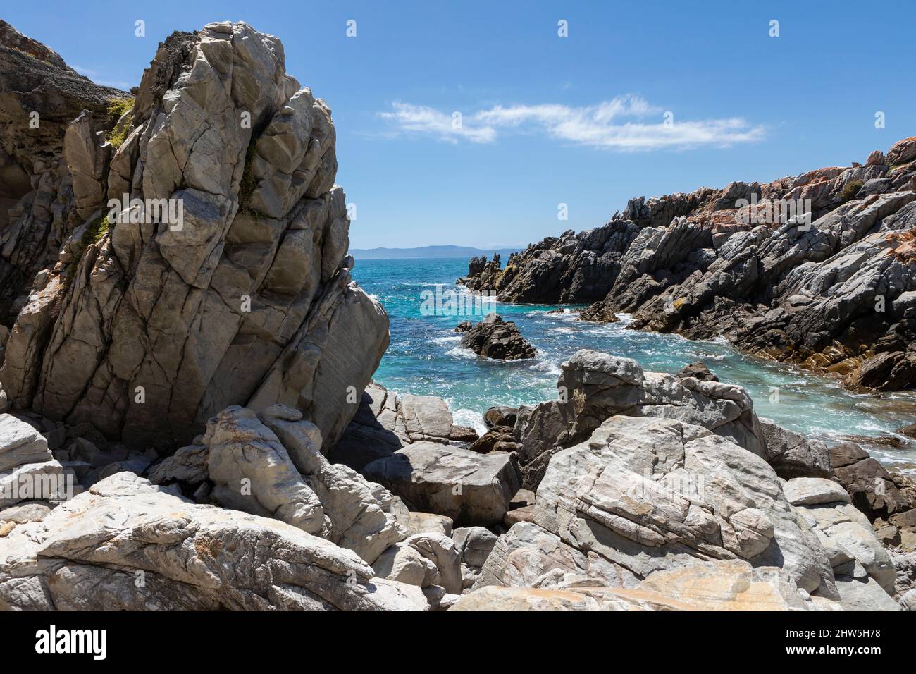 Sud Africa, De Kelders, costa rocciosa dell'Oceano Atlantico Foto Stock