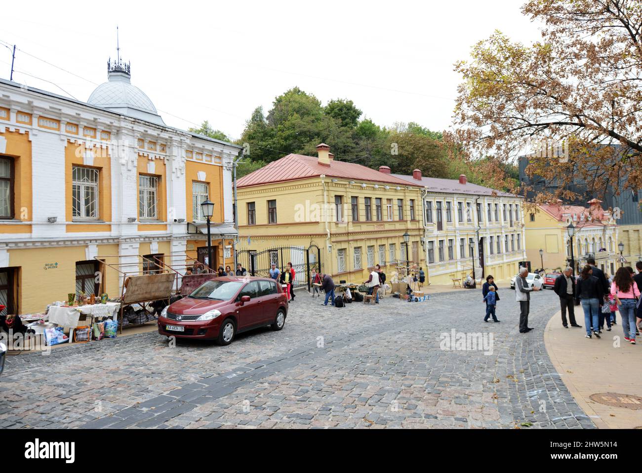Bei vecchi edifici lungo Andriivs'kyi discesa a Kiev, Ucraina. Foto Stock