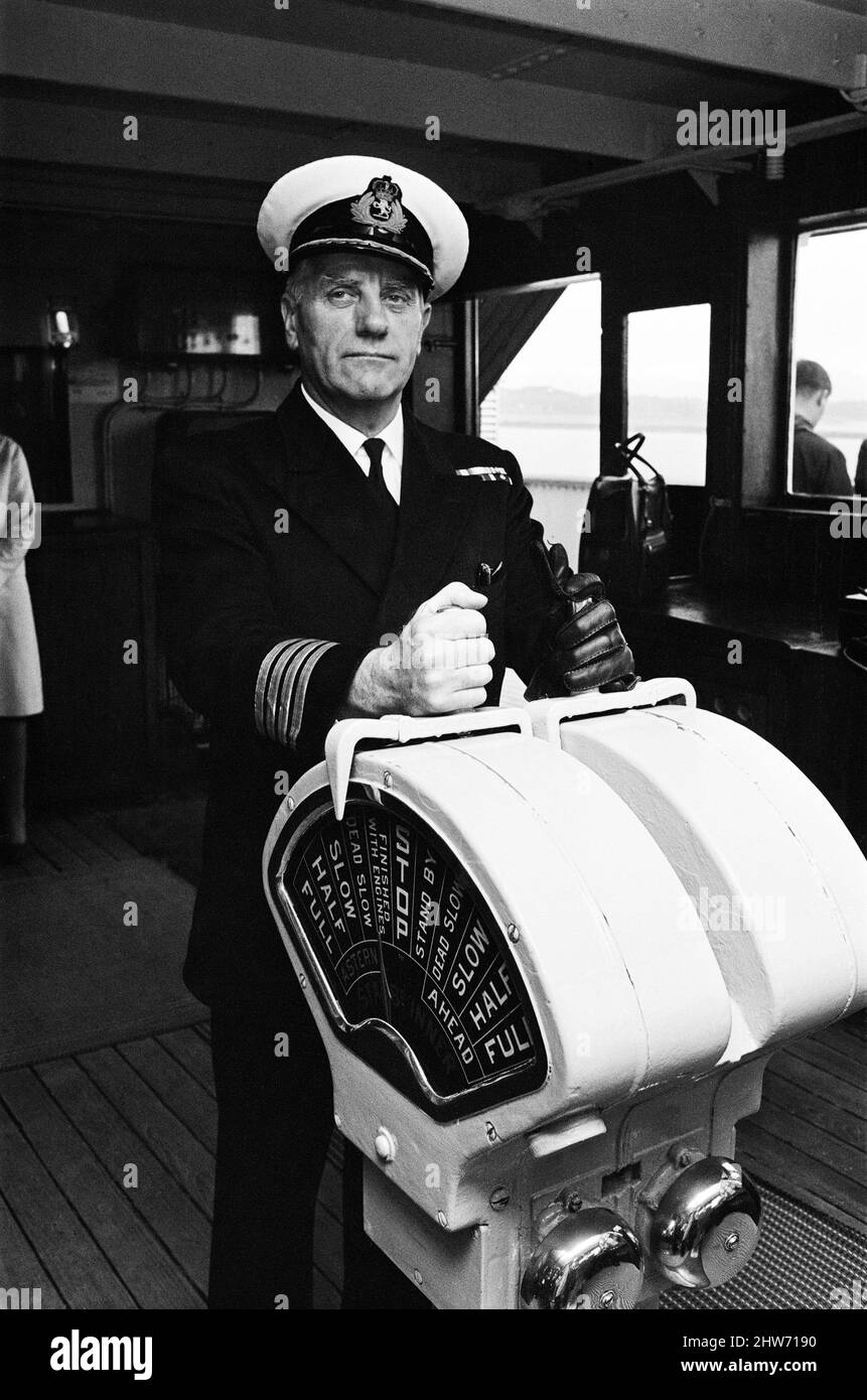 Capitano John Treasure Jones a bordo della Regina Maria, durante l'ultima corsa atlantica del Cunard White Star Liner. 27th settembre 1967. Foto Stock