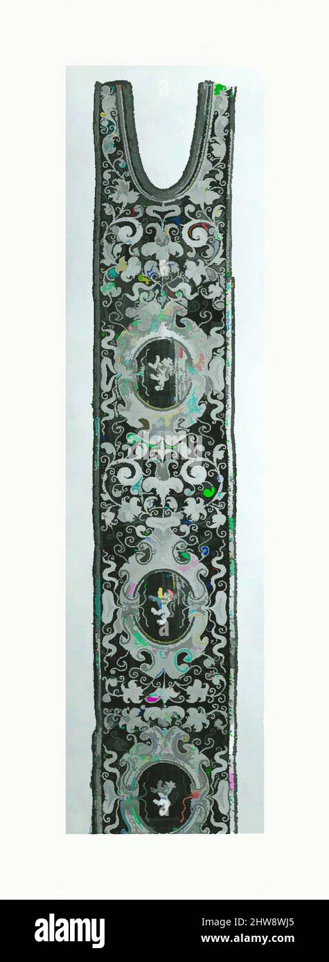 Arte ispirata a due sezioni di Orphrey, realizzate in un Hanging o cover, metà del 16th secolo, spagnolo, seta; metallo; tela liscia di canapa, 103 x 11 1/2 poll. (261,6 x 29,2 cm), Textiles-Ecclesiastica, opere classiche modernizzate da Artotop con un tuffo di modernità. Forme, colore e valore, impatto visivo accattivante sulle emozioni artistiche attraverso la libertà delle opere d'arte in modo contemporaneo. Un messaggio senza tempo che persegue una nuova direzione selvaggiamente creativa. Artisti che si rivolgono al supporto digitale e creano l'NFT Artotop Foto Stock