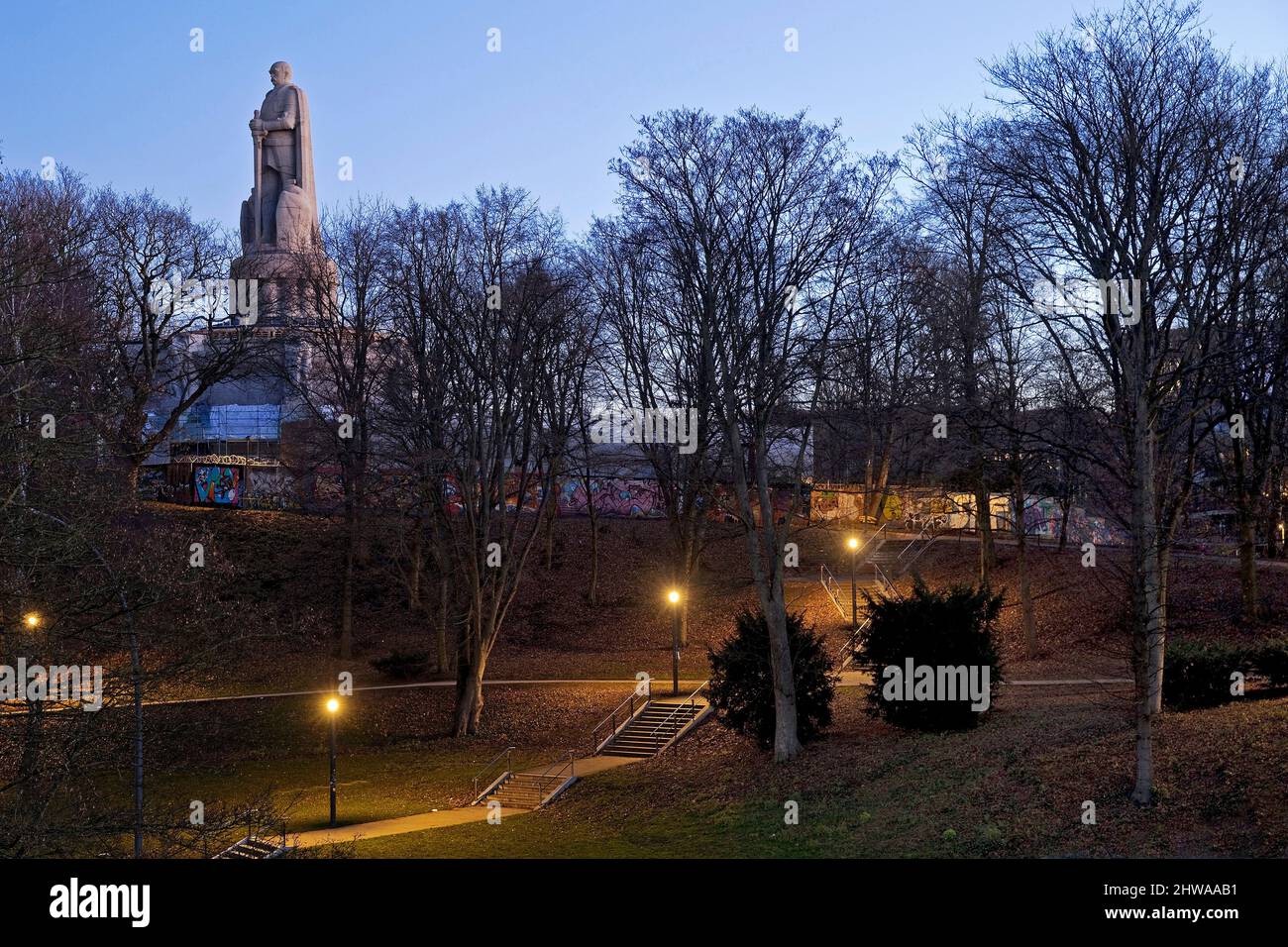 Bismarck Memorial, chiamato Hamburg Roland nel Vecchio Elbpark, Germania, Amburgo Foto Stock