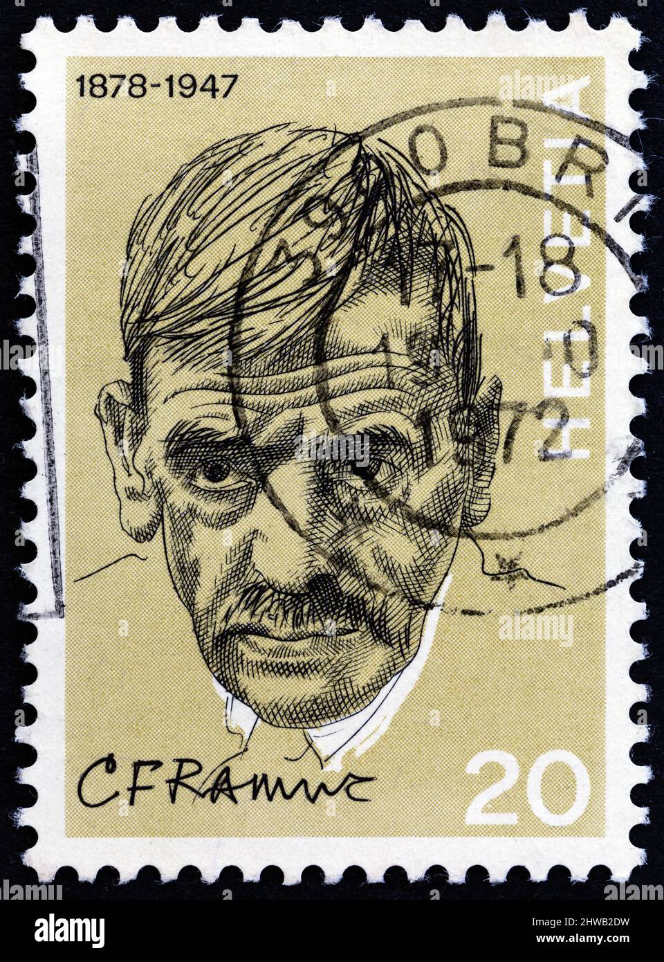 SVIZZERA - CIRCA 1972: Un francobollo stampato in Svizzera mostra il romanziere Charles Ramuz, circa 1972. Foto Stock