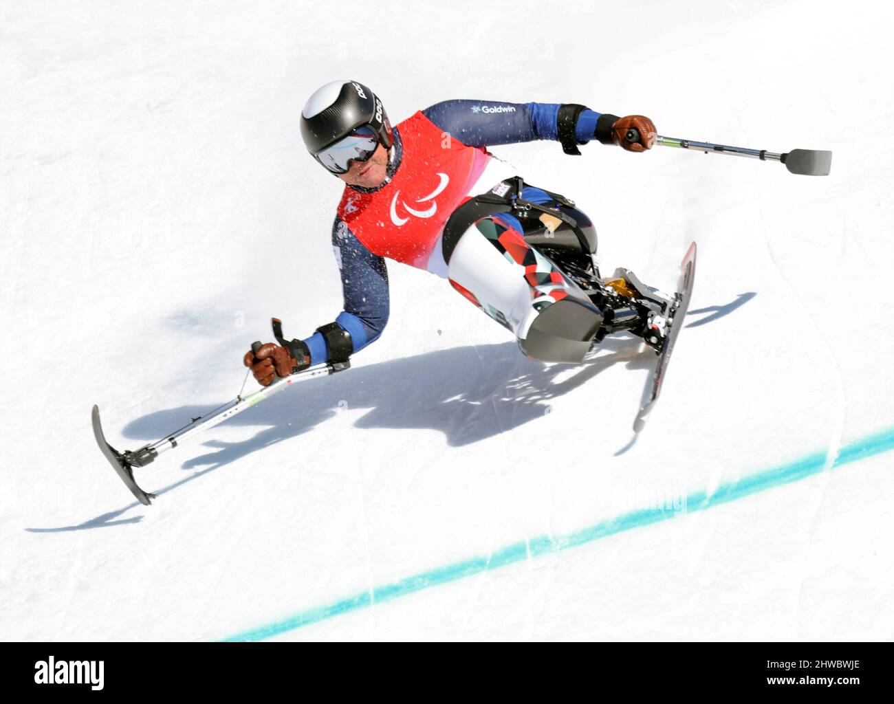 Pechino, Cina. 5th Mar 2022. La medaglia di bronzo Morii Taiki del Giappone compete durante la Para Alpine Sci Men's Downhill seduta di Pechino 2022 Paralimpiadi invernali al National Alpine Sci Center di Yanqing, Pechino, capitale della Cina, 5 marzo 2022. Credit: LAN Hongguang/Xinhua/Alamy Live News Foto Stock