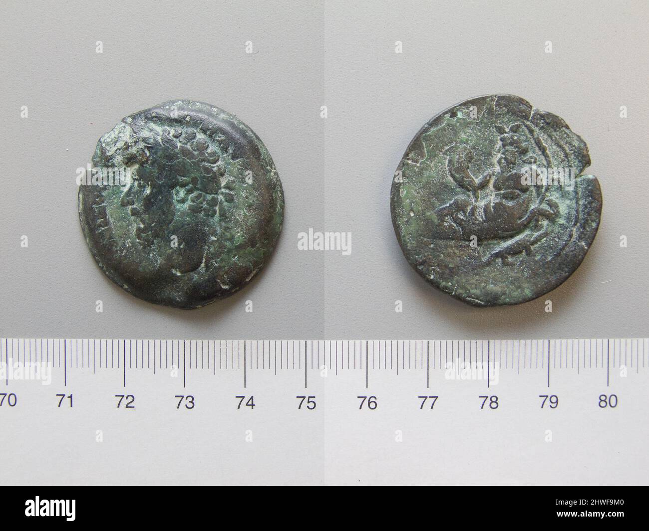 Moneta di Lucius Verus, Co imperatore di Roma da Alessandria. Regnante: Lucius Verus, Imperatore di Roma, A.D. 130–169, regnò 161–69 Mint: Alessandria artista: Sconosciuto Foto Stock