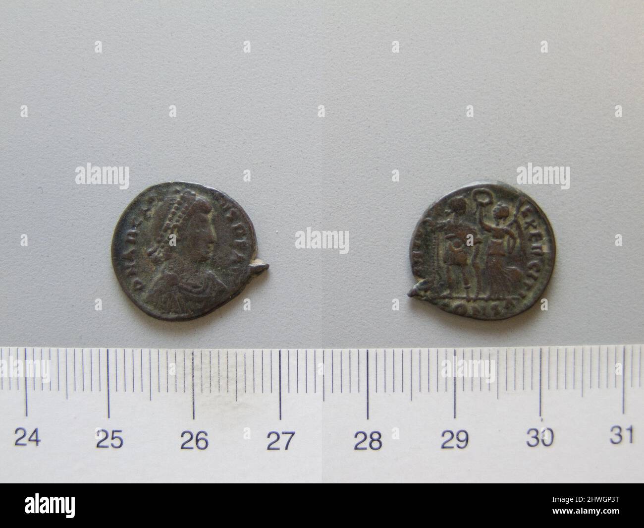 1 Nummus d'Arcadio, imperatore dell'Impero Romano d'Oriente da Costantinopoli. Regnante: Arcadio, imperatore di Bisanzio, 377–408, regnò 395–408 Mint: Costantinopoli artista: Sconosciuto Foto Stock