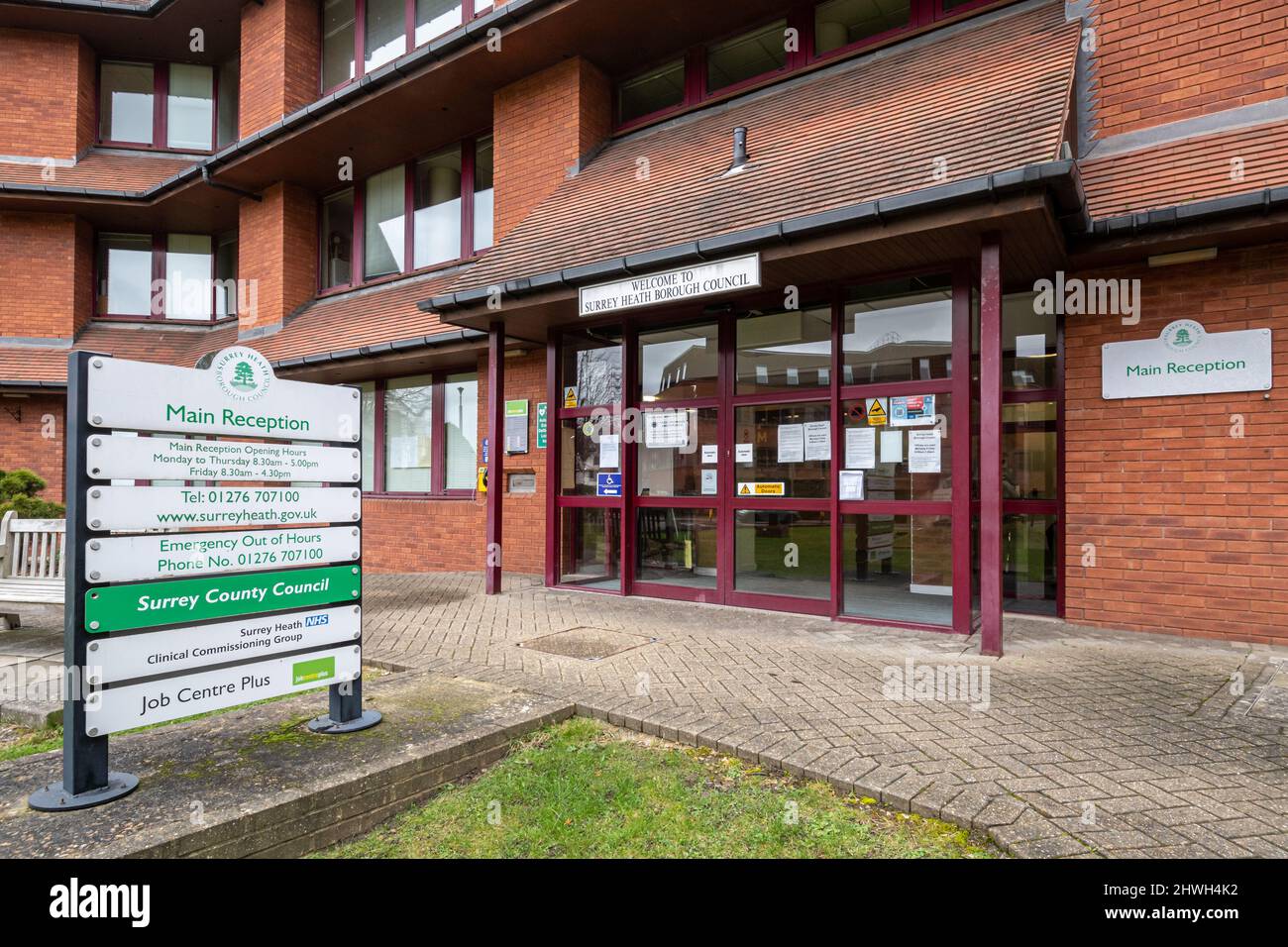 Uffici Civici a Camberley Town, Surrey Heath Borough Council Building, Inghilterra, Regno Unito. Foto Stock