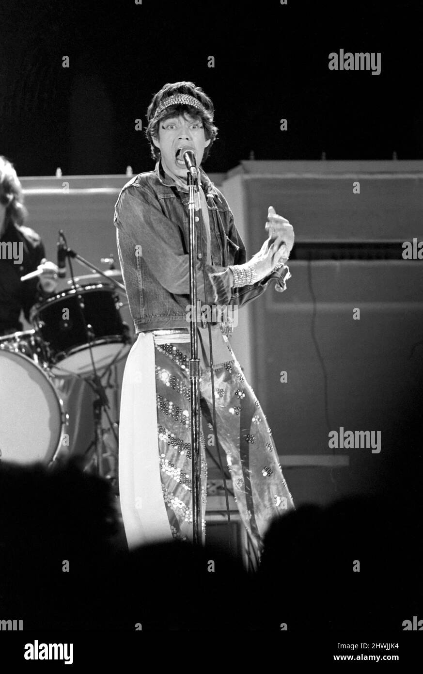 Mick Jagger, Rolling Stones Inglewood Forum, Los Angeles, California, Stati Uniti (concerto di beneficenza per il terremoto del Nicaragua). Al momento il più alto concerto rock grossing mai. 18 gennaio 1973 Foto Stock