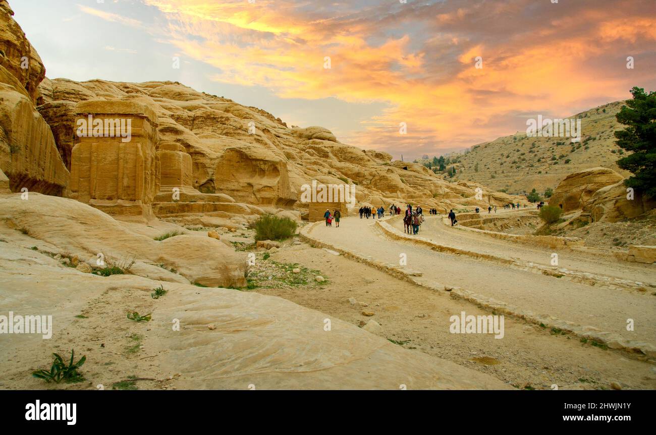 Petra Jordan visitò molti turisti prima della pandemia del febbraio 2020 Foto Stock