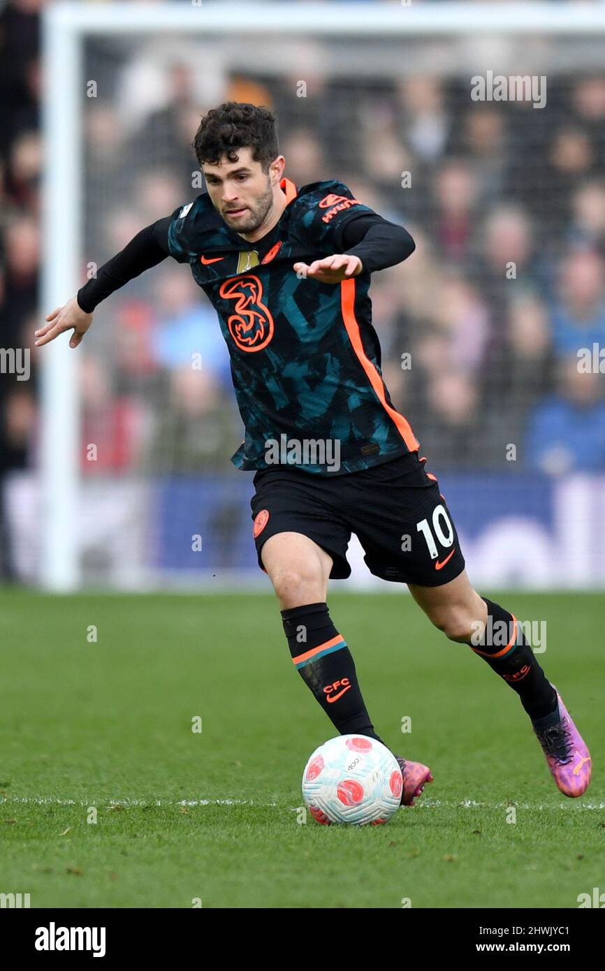 Christian Pulisic di Chelsea durante la partita della Premier League tra il Burnley FC e il Chelsea FC a Turf Moor, Burnley, Regno Unito. Data foto: Sabato 5 marzo 2022. Il credito fotografico dovrebbe leggere: Anthony Devlin Foto Stock