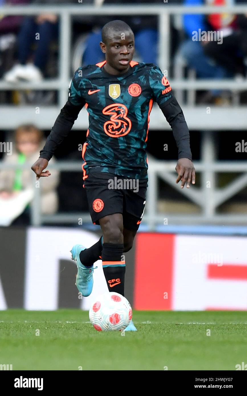 N'Golo Kante di Chelsea durante la partita della Premier League tra il Burnley FC e il Chelsea FC a Turf Moor, Burnley, Regno Unito. Data foto: Sabato 5 marzo 2022. Il credito fotografico dovrebbe leggere: Anthony Devlin Foto Stock