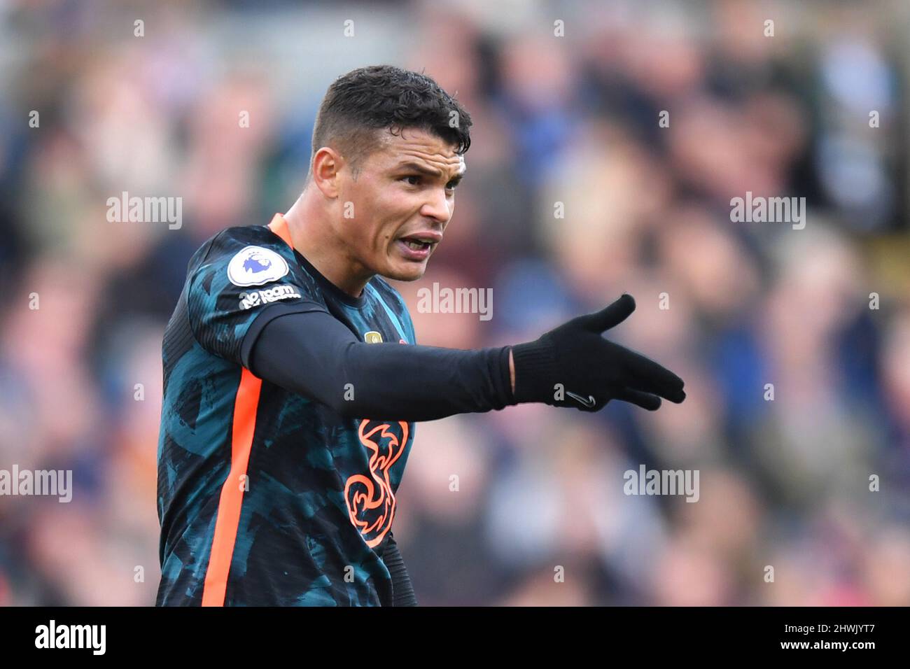 Thiago Silva di Chelsea durante la partita della Premier League tra il Burnley FC e il Chelsea FC a Turf Moor, Burnley, Regno Unito. Data foto: Sabato 5 marzo 2022. Il credito fotografico dovrebbe leggere: Anthony Devlin Foto Stock