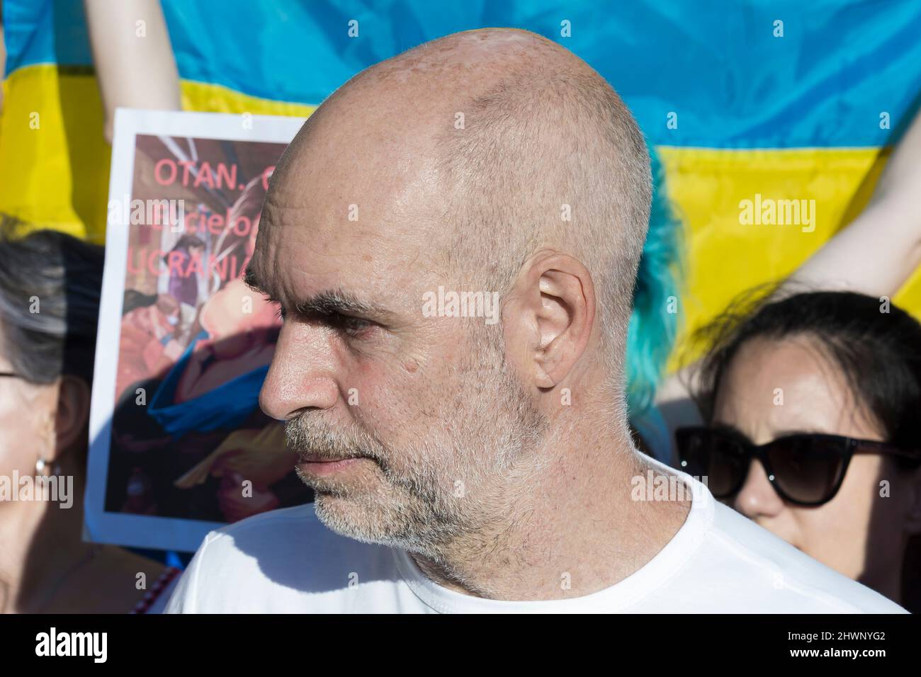 Ciudad de Buenos Aires, Argentina. 6th Mar 2022. Horacio Rodriguez Larreta, Capo del Governo della Città di Buenos Aires era presente alla marcia contro l'invasione russa dell'Ucraina. (Credit Image: © Esteban Osorio/Pacific Press via ZUMA Press Wire) Foto Stock