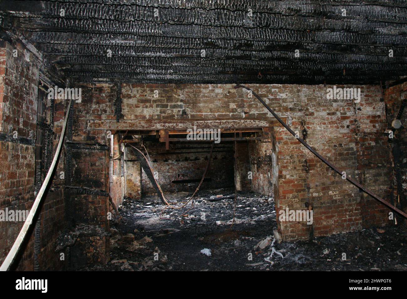 Edifici distrutti dall'invasione russa dell'Ucraina Foto Stock