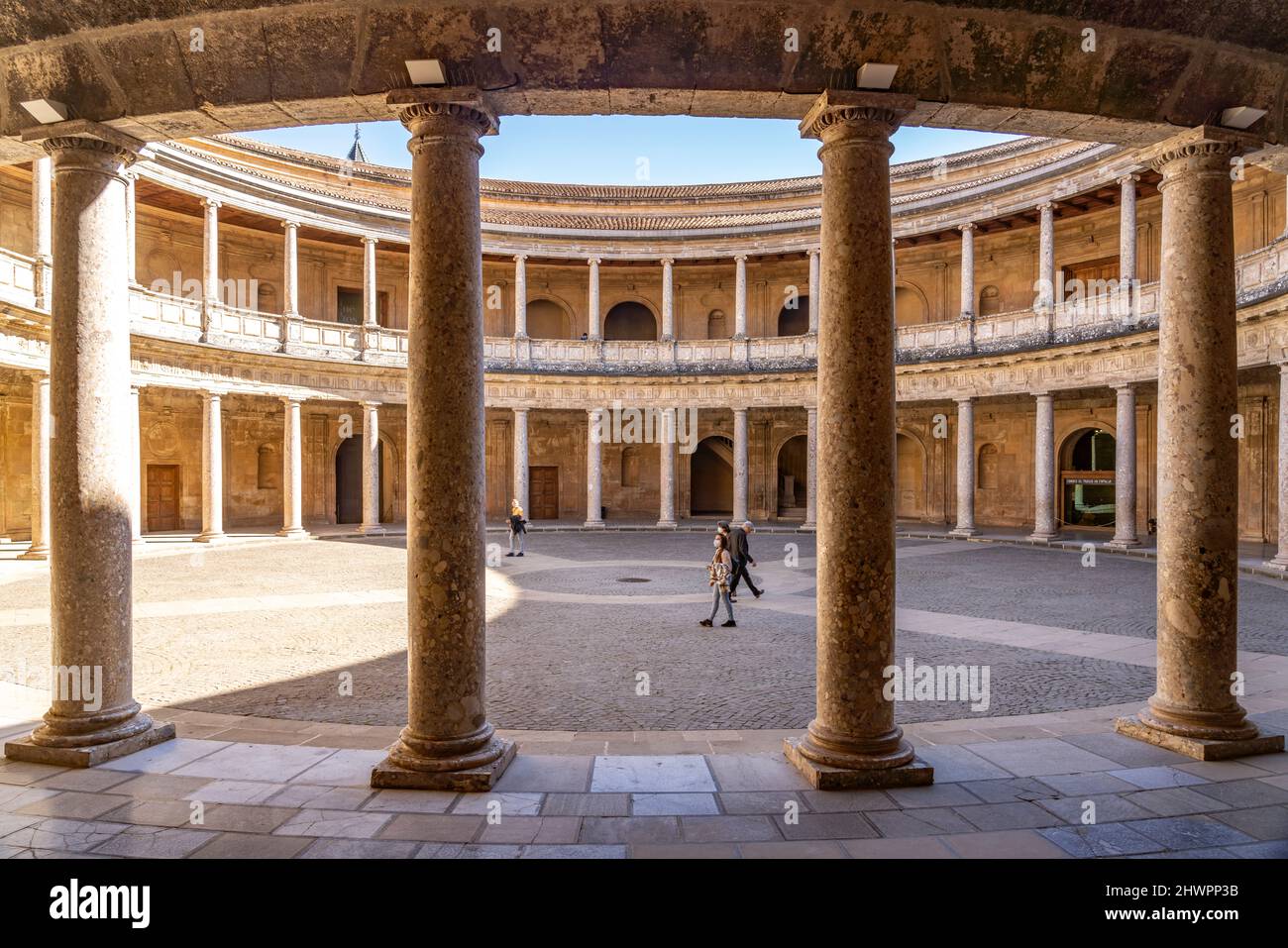 Innenhof des Palast Karls V., Welterbe Alhambra a Granada, Andalusia, spagnolo | cortile del Palazzo di Carlo V, patrimonio mondiale dell'Alhambra in G. Foto Stock