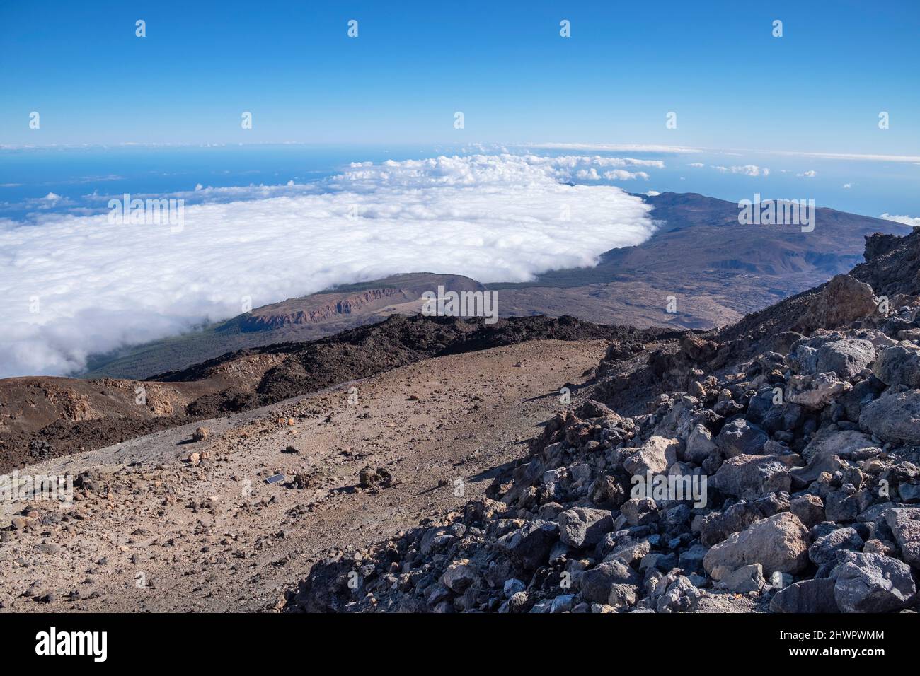 Spagna, Tenerife, Vista dalla stazione della funivia del Teide Foto Stock