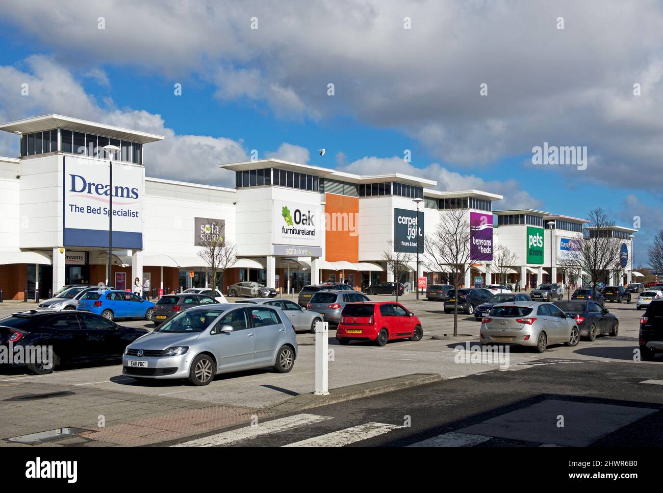 Negozi al St Andrew's Quay, Hull, Humberside, East Yorkshire, Inghilterra Regno Unito Foto Stock
