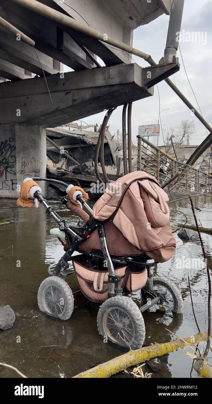 La situazione a Irpin, ovest-nord-ovest da Kiev, Ucraina, durante l'invasione russa, quando la Russia invase l'Ucraina il 24 febbraio, nella foto del 7 marzo, Foto Stock