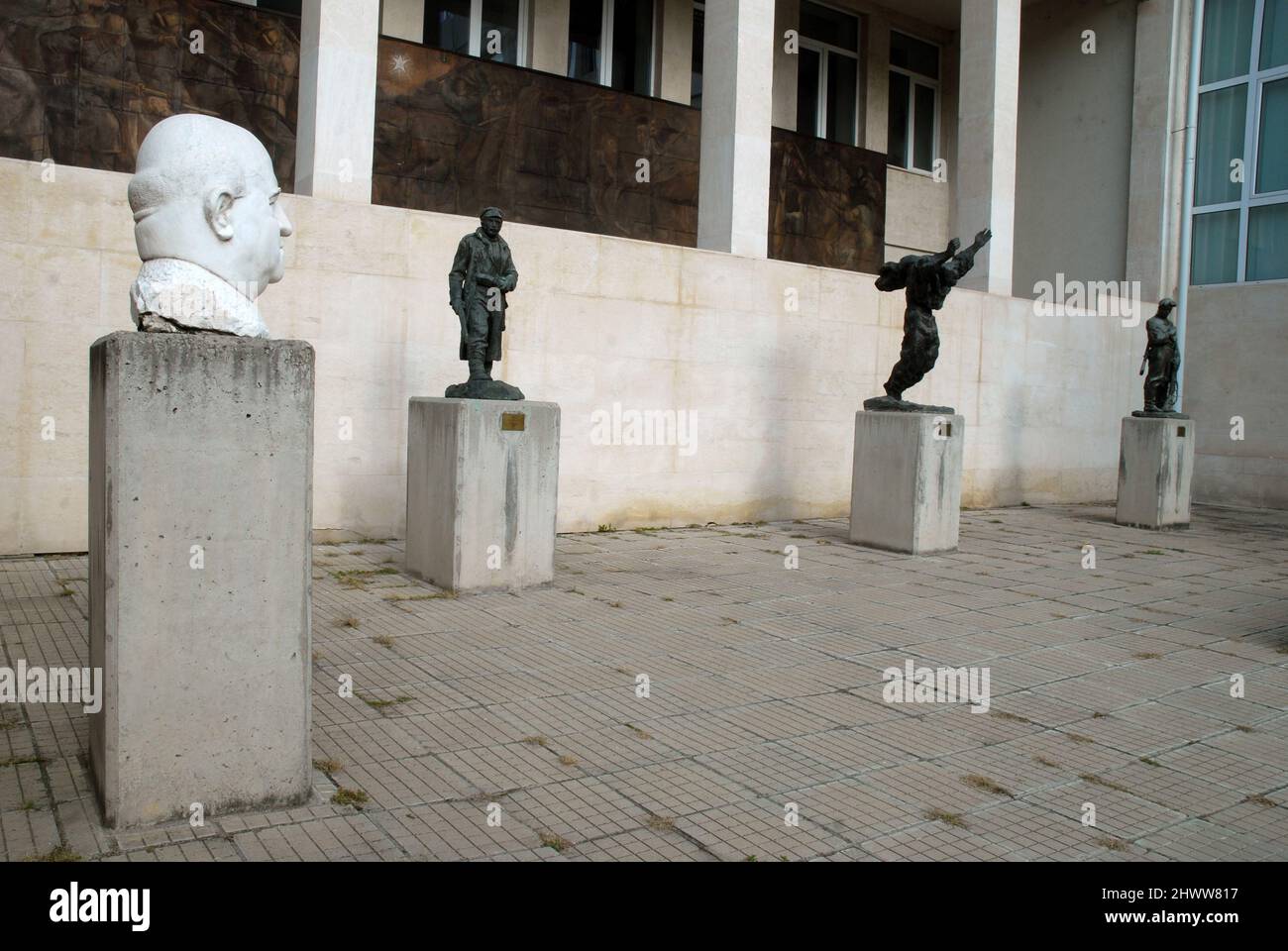 Sculture in mostra al Museo d'Arte Socialista di Sofia, Bulgaria. Foto Stock