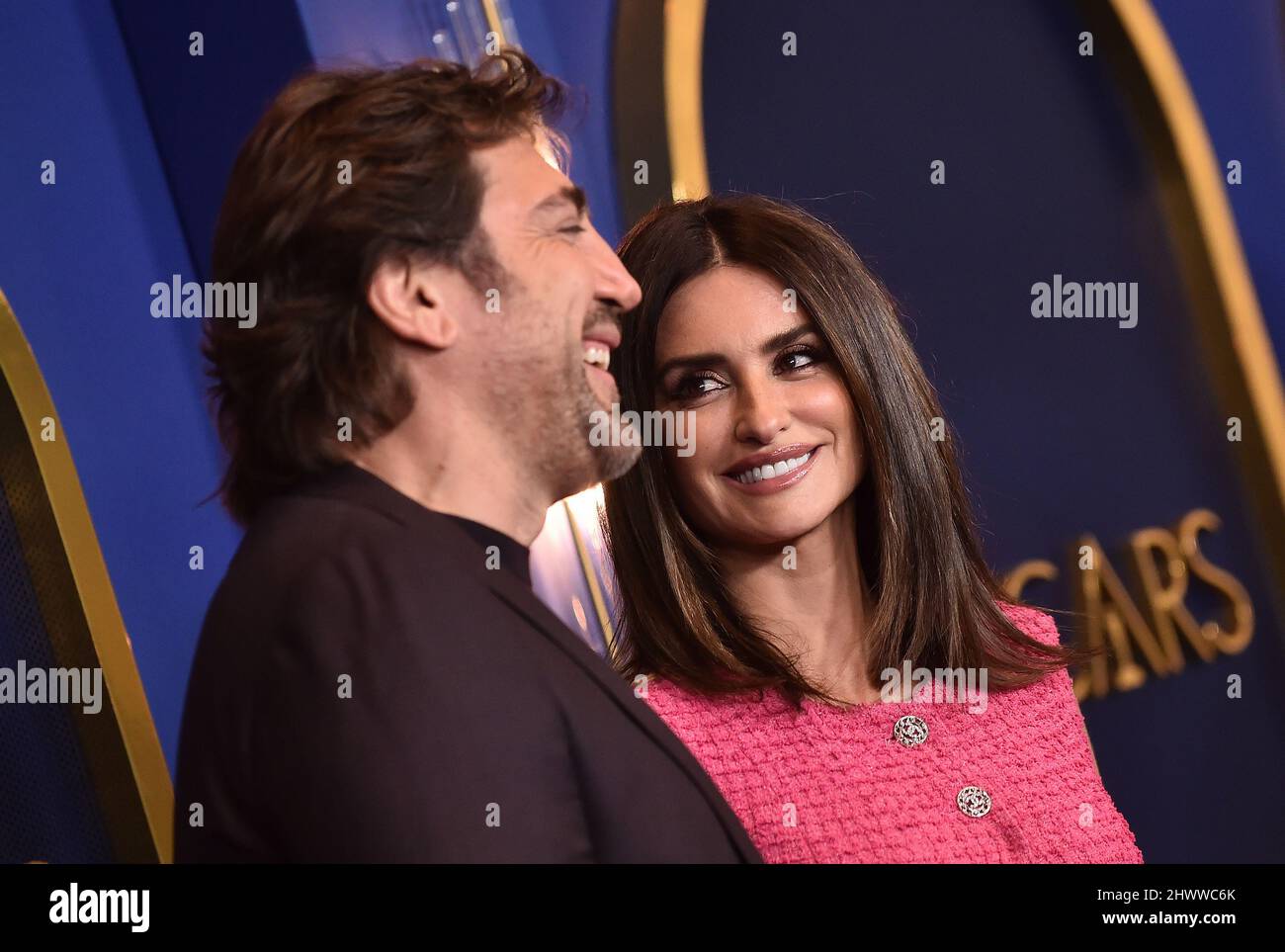 7 marzo 2022, Century City, California, USA: Javier Bardem e Penelope Cruz arrivano per il pranzo Nominee Awards 94th al Fairmont Century Plaza Hotel. (Credit Image: © Lisa o'Connor/ZUMA Press Wire) Foto Stock