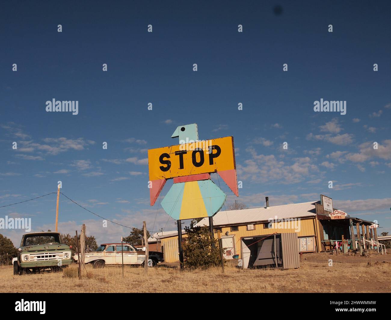 Pie Town, New Mexico lungo la US 60 in direzione del confine con l'Arizona. Foto Stock