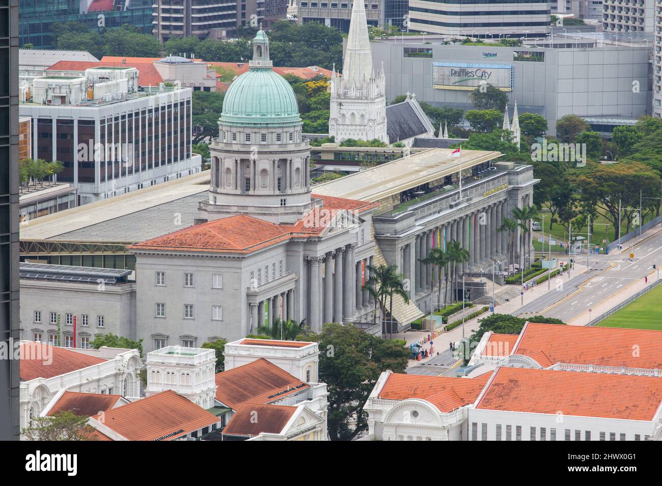 Vista aerea della National Gallery Singapore, la collezione museale consiste di Singapore e dell'arte moderna del sud-est asiatico, Un luogo molto popolare. Foto Stock