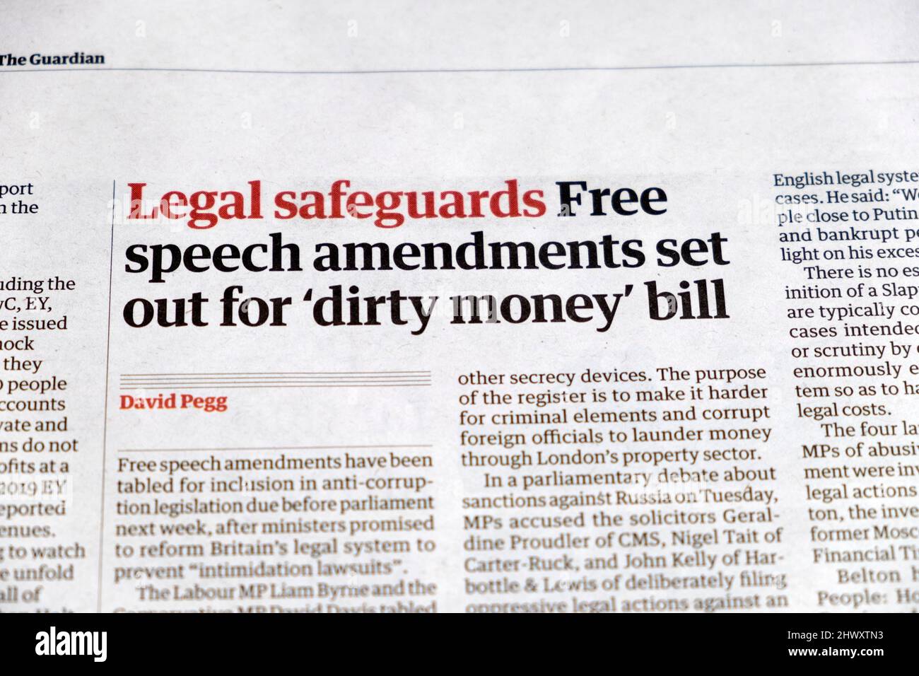 'Garanzie giuridiche emendamenti per la libertà di parola previsti per la legge 'denaro irto' taglio del titolo del giornale Guardian 5 marzo 2022 Londra UK Foto Stock