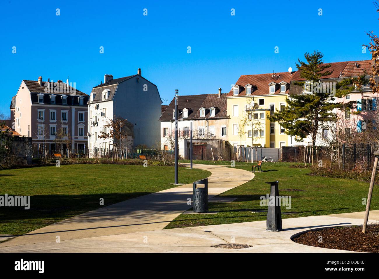 Mulhouse/Francia: Quartiere popolare intorno a Jardin de l'Automne Foto Stock