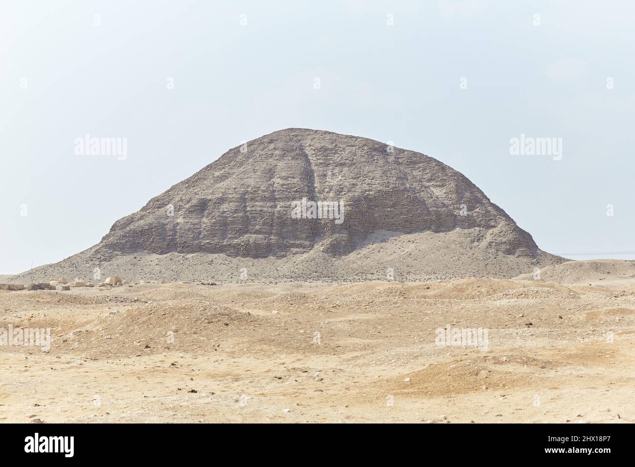 La Piramide di Hawara, più conosciuta per il suo Labirinto perduto Foto Stock