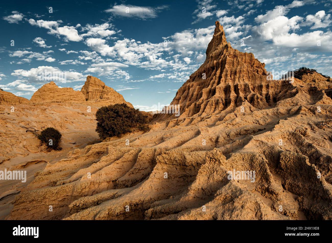 Famosa duna di sabbia chiamata 'Mura della Cina' nel patrimonio mondiale del Parco Nazionale di Mungo Foto Stock
