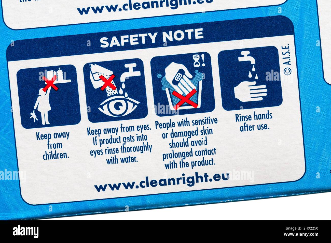 Nota di sicurezza sulla scatola di Persil non Bio Gentle accanto alla polvere detergente per pelli sensibili Foto Stock