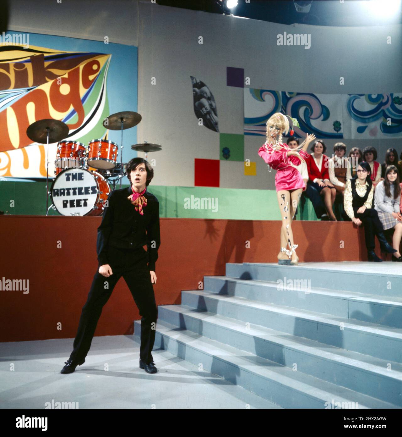 4-3-2-1 Hot and Sweet, ZDF Musiksendung, moderatore: Ilja Richter, 1970. 4-3-2-1 Hot and Sweet, programma di musica TV ZDF, presentatore: Ilja Richter, 1970. Foto Stock