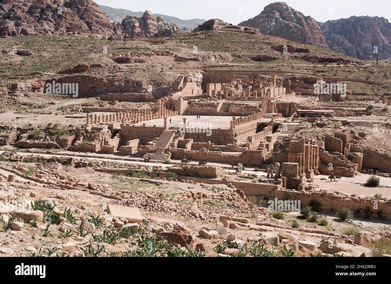 Petra, il Grande Tempio o il Tempio Sud (Patrimonio Mondiale dell'Umanita' dell'UNESCO). Governatorato di ma'an, Giordania. Foto Stock