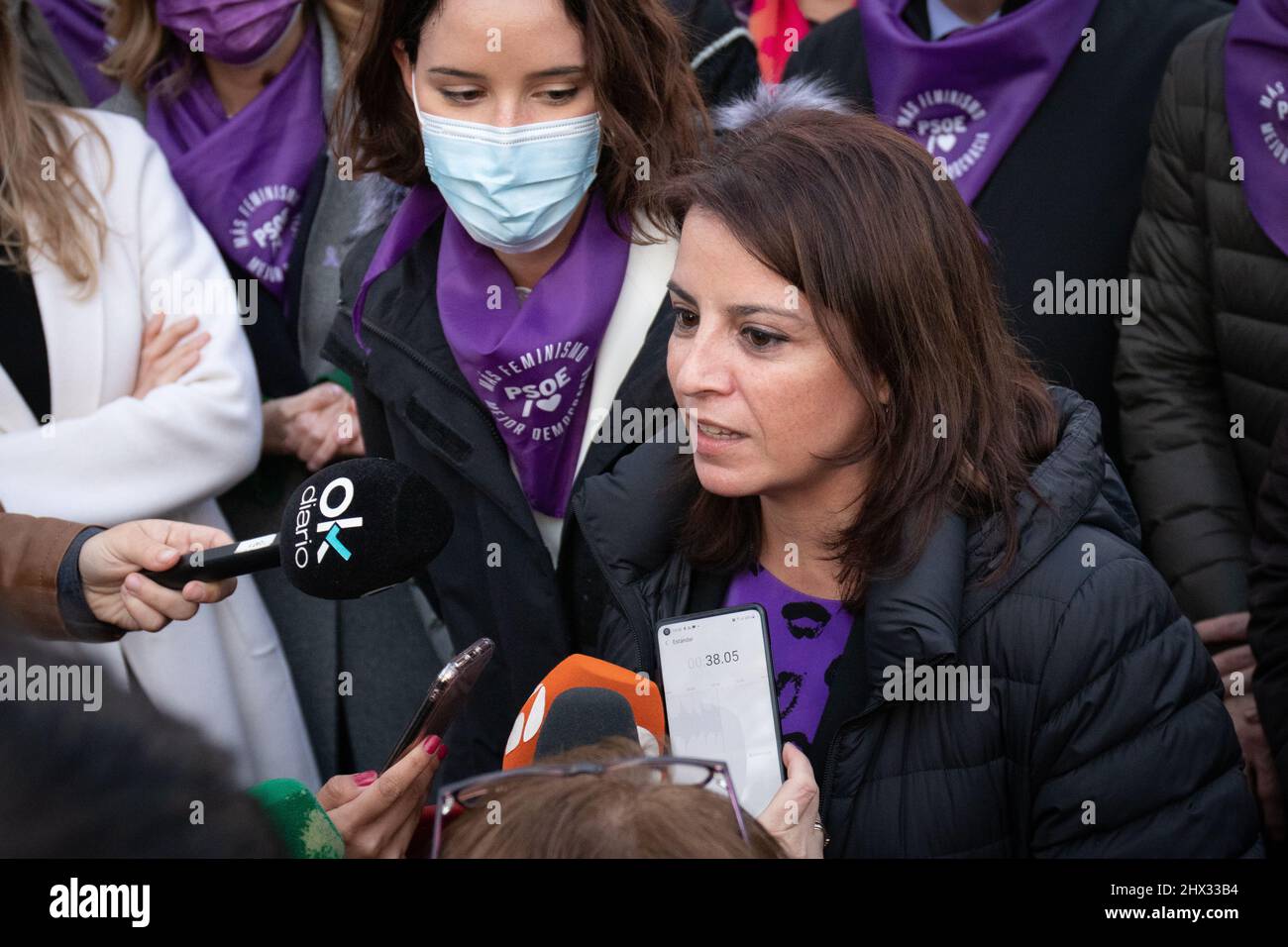 Madrid, Spagna. 08th Mar 2022. Adriana lastra alla manifestazione del 8M, Giornata internazionale della donna, a Madrid, in Spagna, il 8 marzo, 2022. Una giornata a livello internazionale ha dato voce e visibilità alle donne e la cui data è stata scelta per commemorare la morte di 146 lavoratrici in un incendio in una fabbrica tessile a New York nel 1857. (Foto di Alvaro Laguna/Pacific Press) Credit: Pacific Press Media Production Corp./Alamy Live News Foto Stock