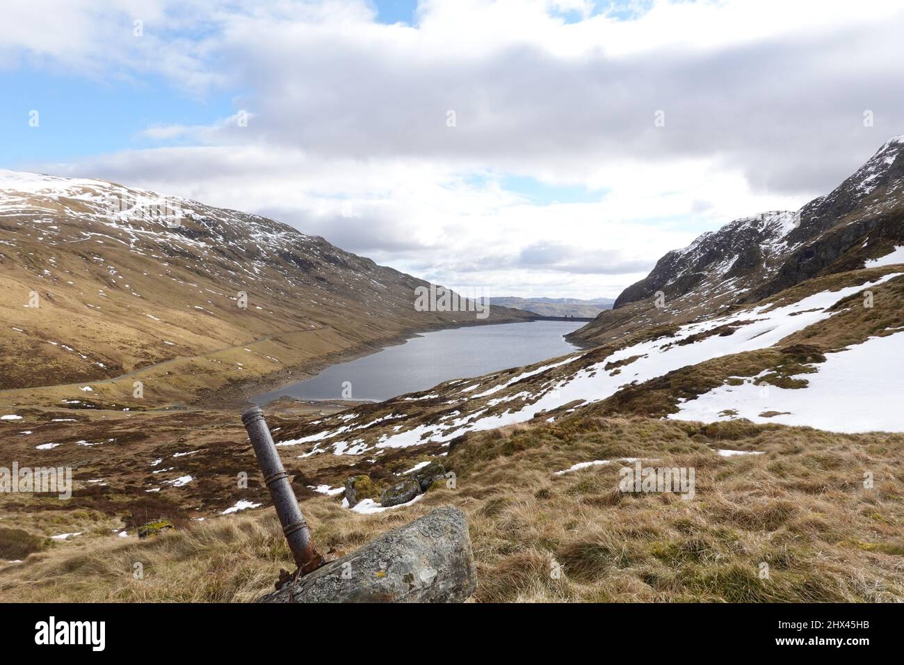 Lochan na Lairige. Ben Lawers Dam, vicino a Killin, Highlands scozzesi, Regno Unito Foto Stock