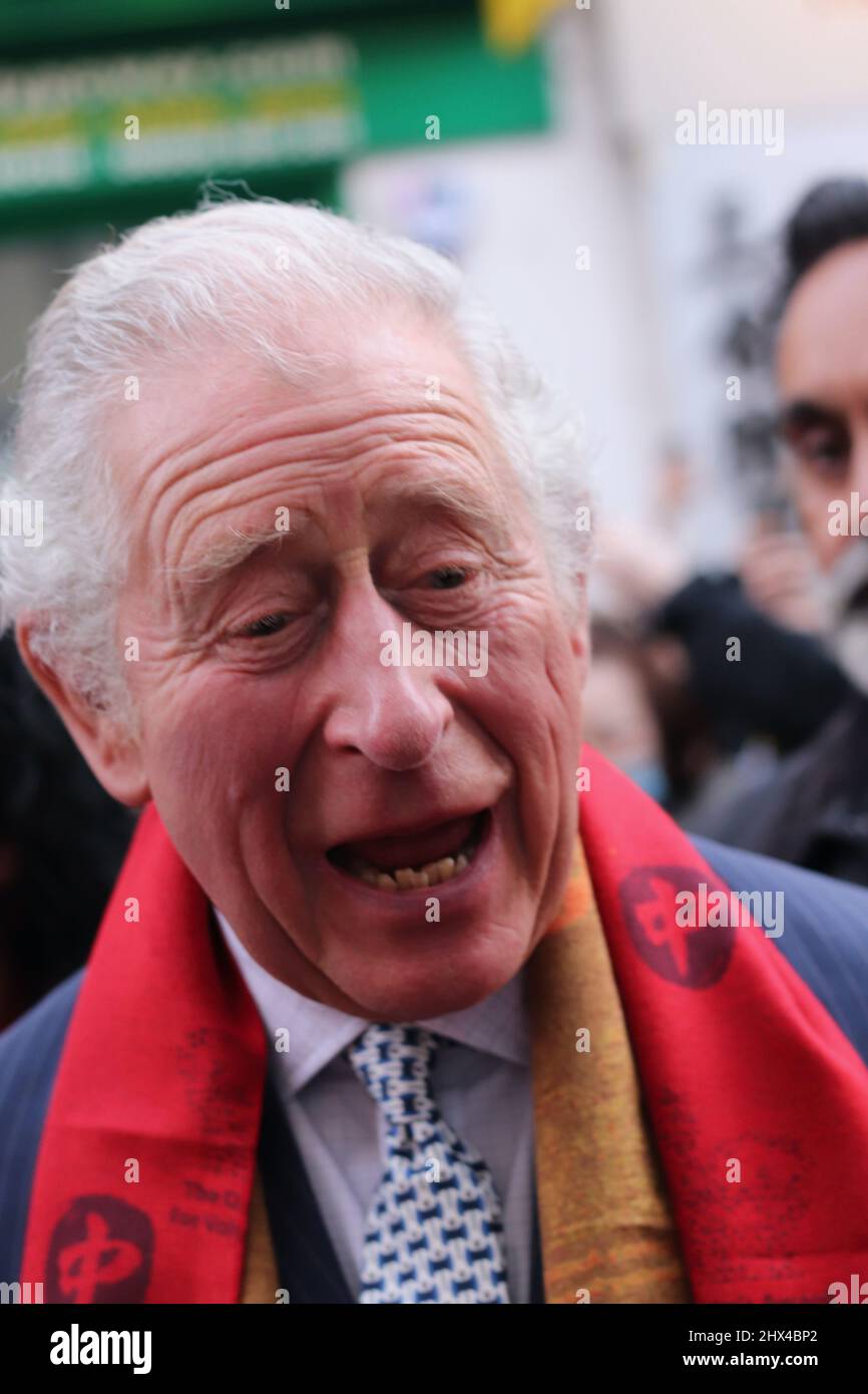 Il Principe di Galles e la Duchessa di Cornovaglia visitano Chinatown di Londra per celebrare l'inizio del nuovo anno lunare 01/02/22 Foto Stock