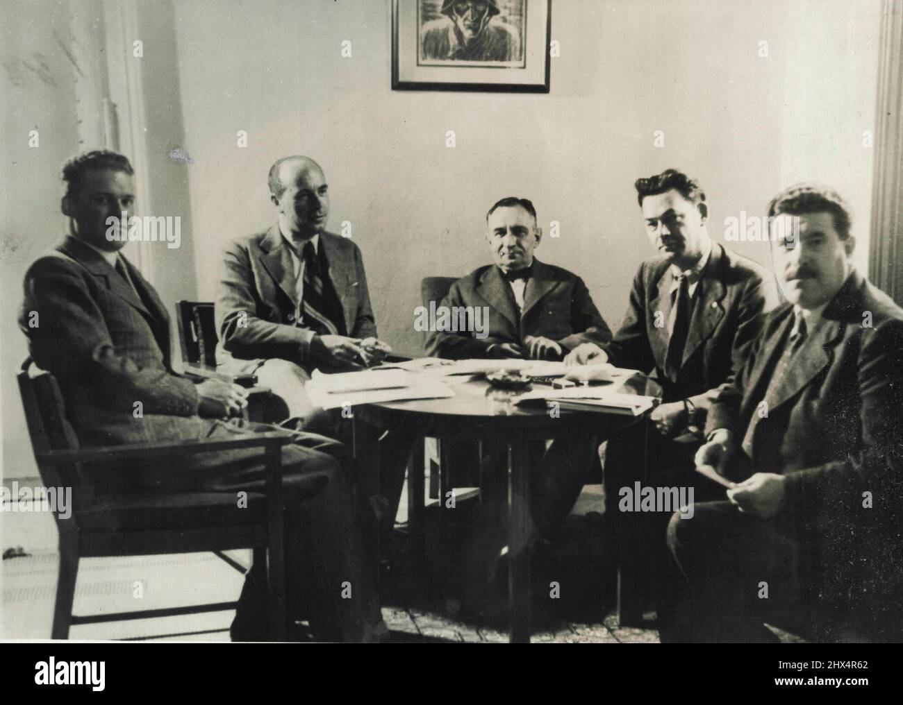 Gli uomini chiave del partito tedesco Sudeten si conferiscono a Praga all'inizio della crisi. A sinistra a destra: Dr. Sebekovsky, Dr. Schicketunz, Dr. Peters, Herr Ernst Kundt, Herr Alfred Rosche. Settembre 25, 1938. (Foto della stampante associata). Foto Stock