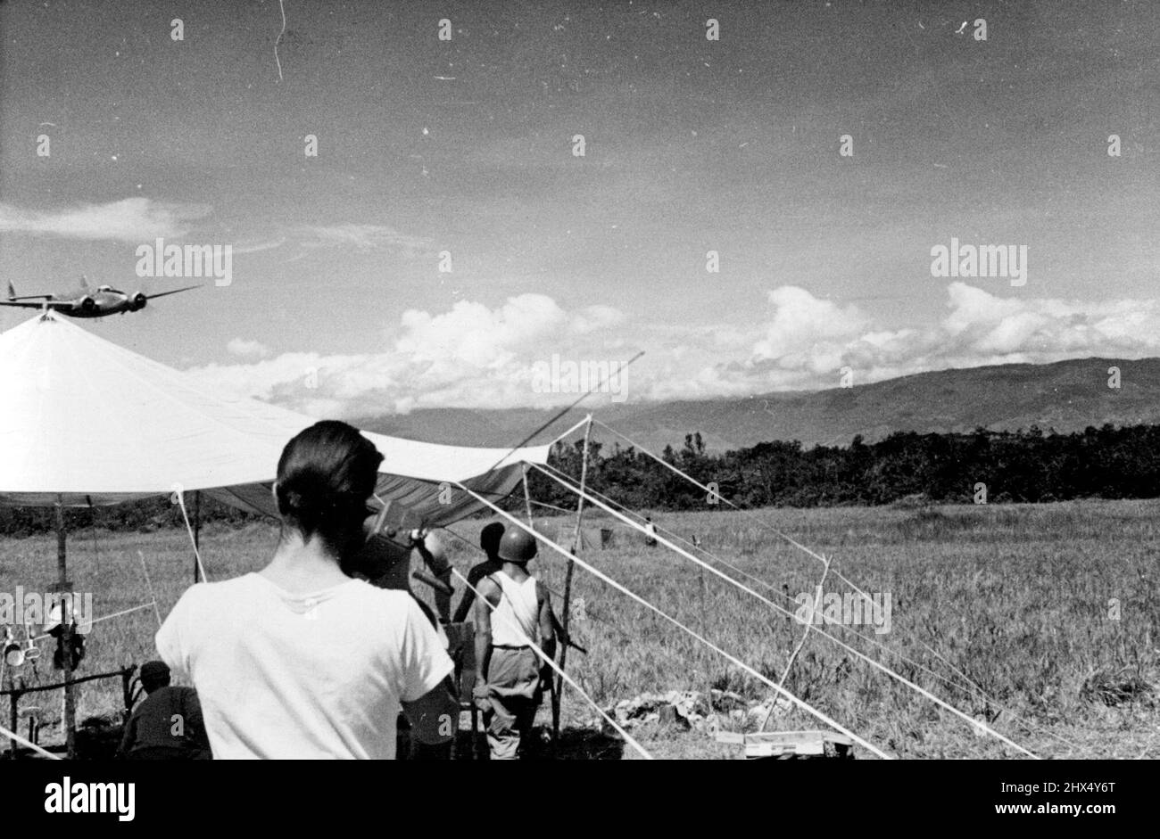 shangri-la in Nuova Guinea olandese. Luglio 9, 1945. (Foto di Netherlands Indies Government Information Service Film e Photo Unit). Foto Stock