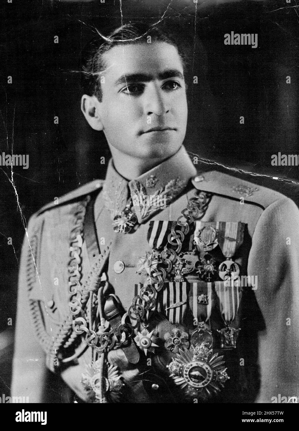 Lo Scià di Persia -- H.I.M. Mohammad Reza Pahlavi. Luglio 25, 1951. (Foto di A. Bakht, Camera Press). Foto Stock