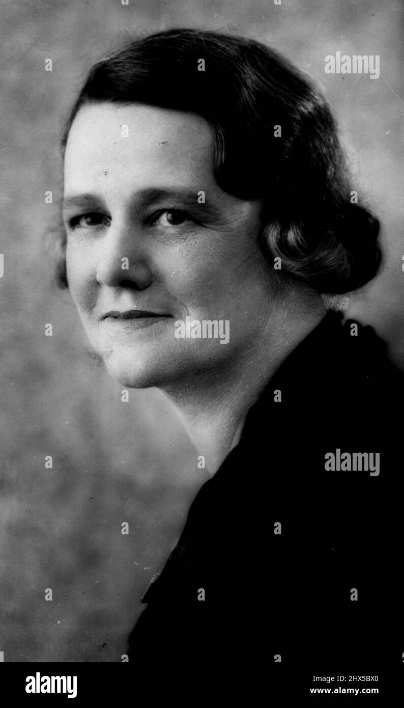 Sig.na F. Eldershaw, il Principal di P.L.C. Croyden, e presidente della 'Fellowship of Australian Writers'. Miss Eldershaw ha scritto in collaborazione con Miss Barnard, due romanzi, 'Una casa è costruita', e 'Green Memory', e un terzo essere uscito a gennaio. Ottobre 21, 1937. (Foto di Dorothy Welding). Foto Stock